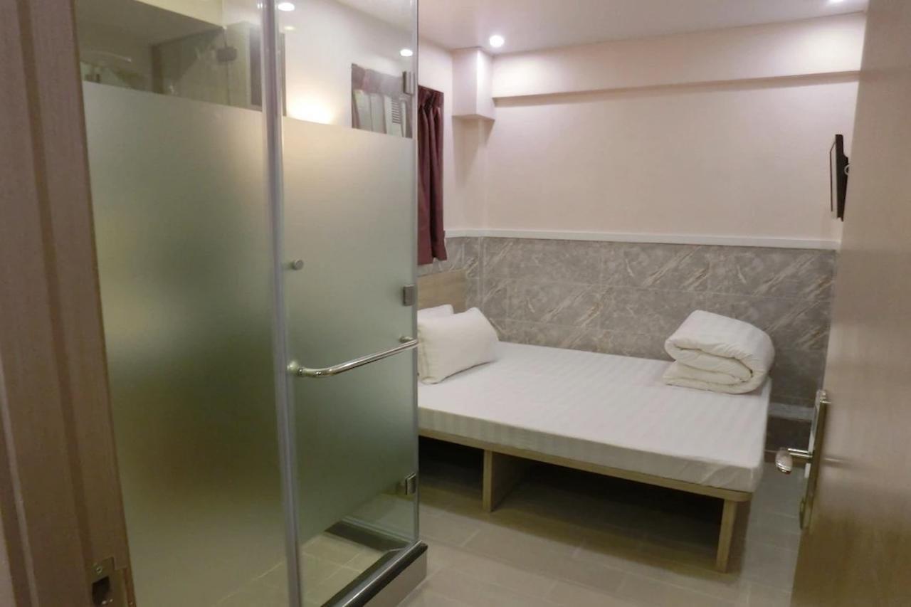 Hk Peaceful Guesthouse Kowloon  Exterior photo