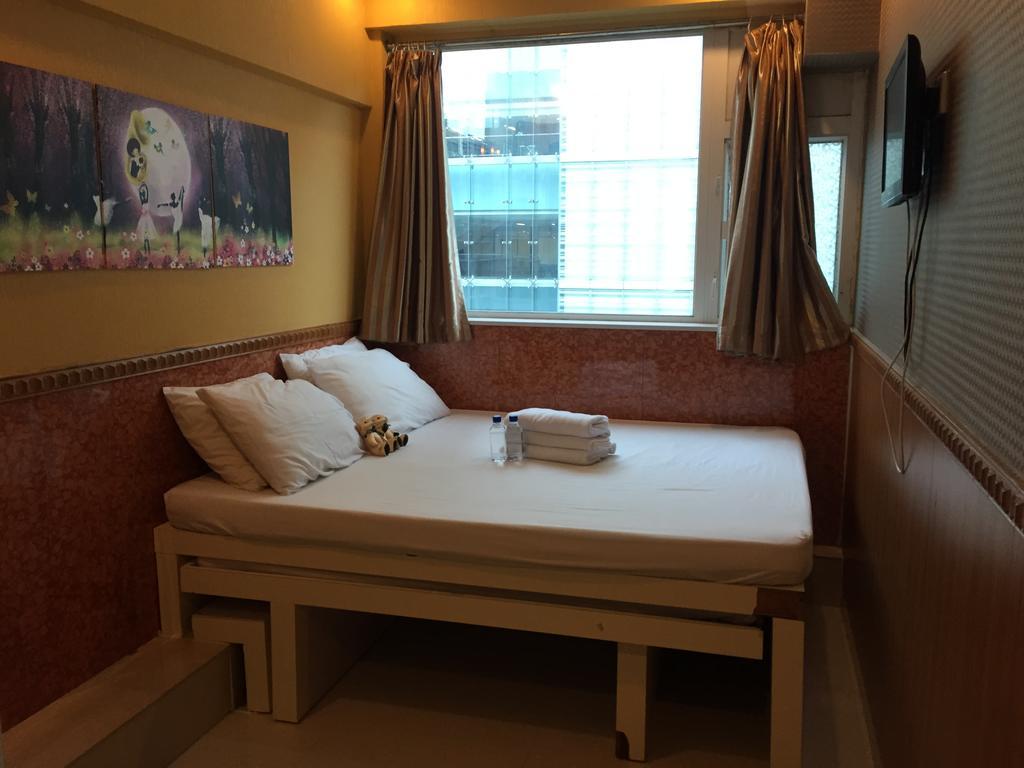 Hk Peaceful Guesthouse Kowloon  Exterior photo